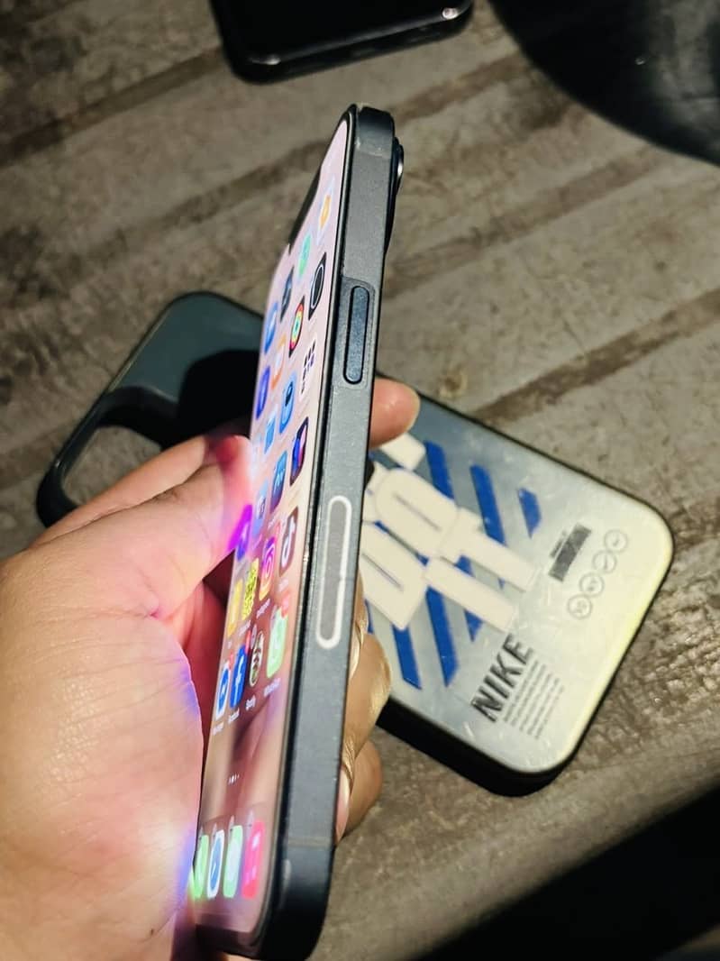 Apple iPhone 14 Jv 2