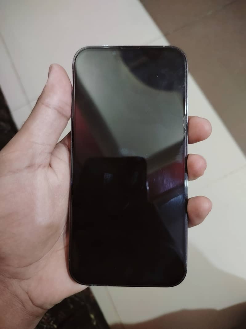 Apple iPhone 13 Pro 2