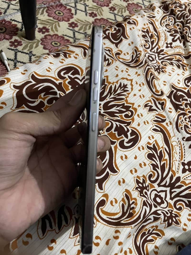 Tecno SPARK 30 Pro 4