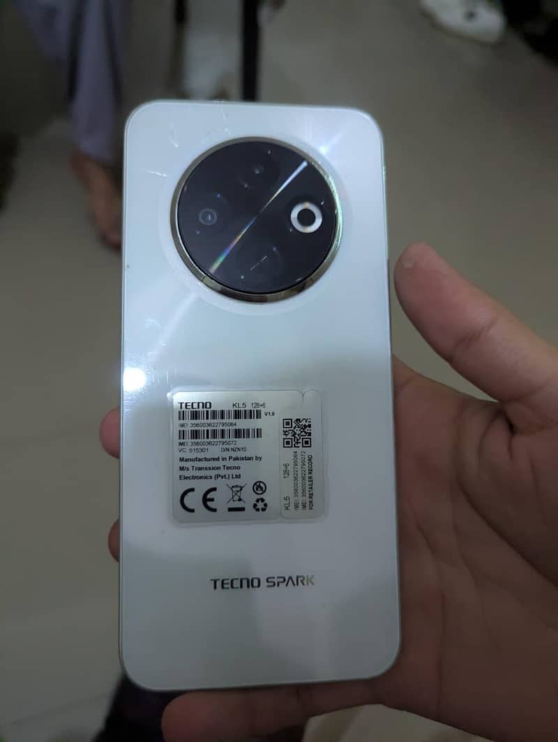 Tecno SPARK 30C 1