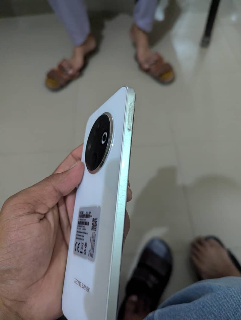 Tecno SPARK 30C 3