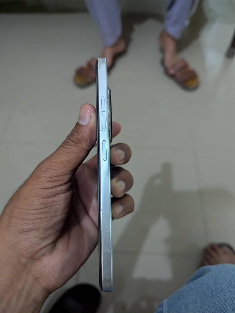 Tecno SPARK 30C 4