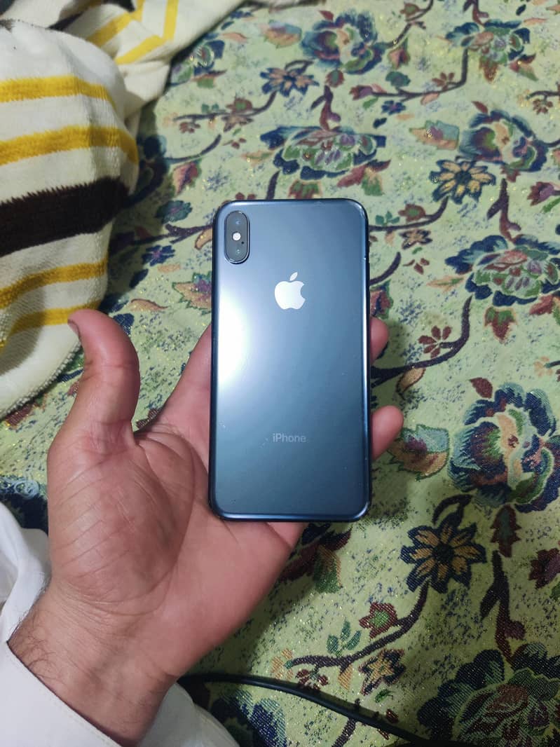 Apple iPhone X 0