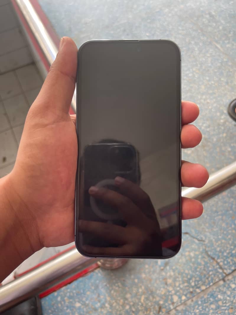 Apple iPhone 14 Pro Max 3