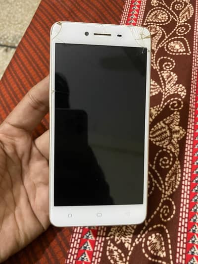OPPO A37