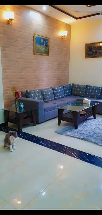 Center Table with two side tables