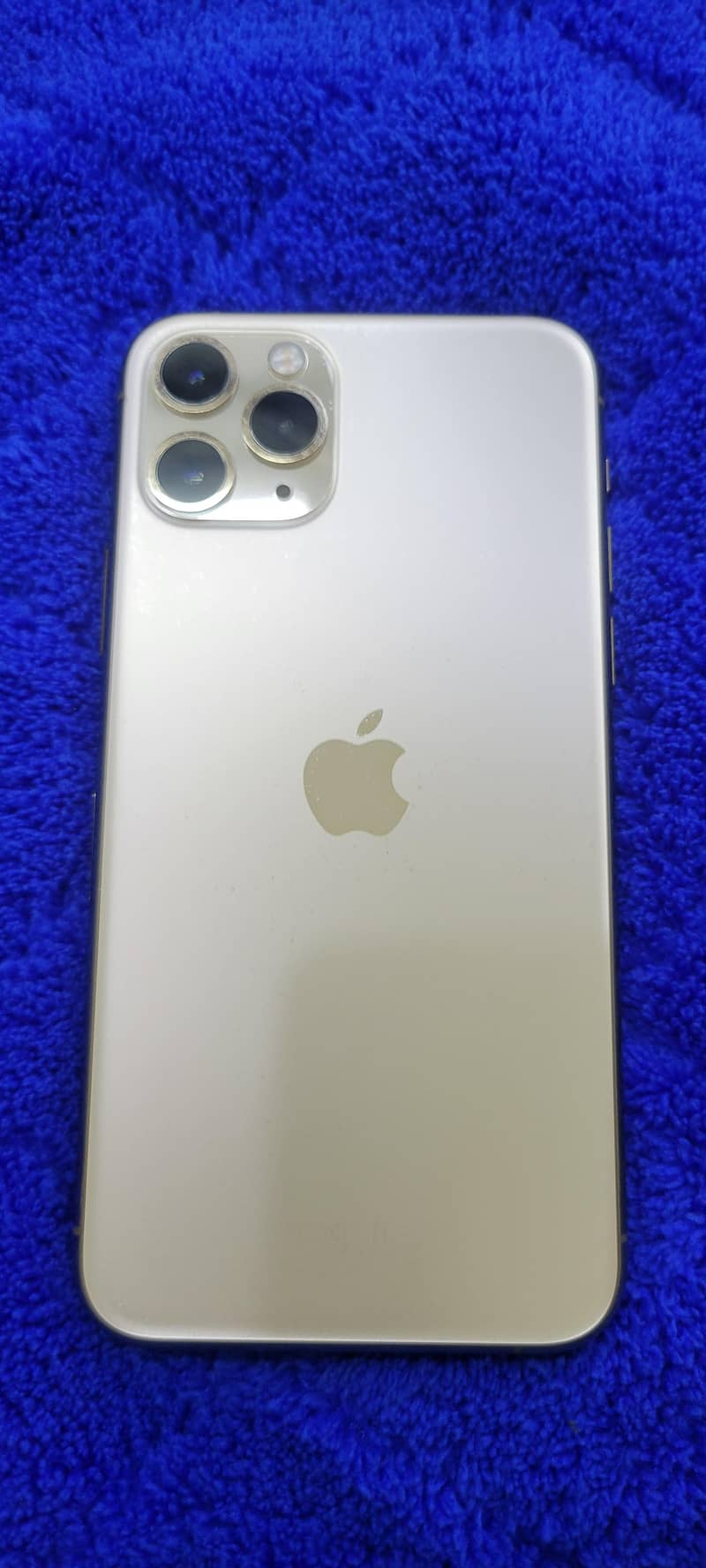 Apple iPhone 11 Pro 3