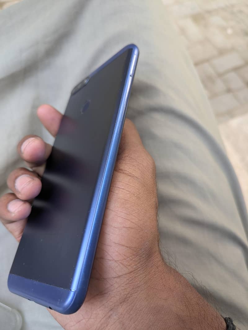 honor 7c 1