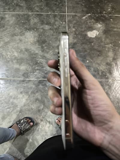Apple iPhone 13 Pro