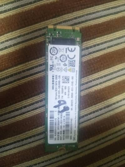 SSD ram available 128gb M2 + 256gb M2+ DDR4 ram 4gb Available