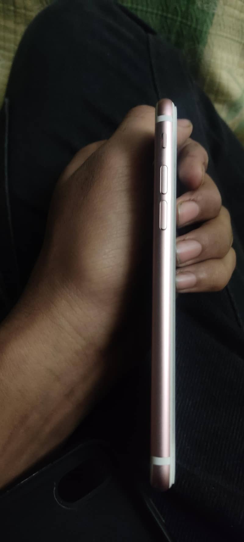 Apple iPhone 7 3
