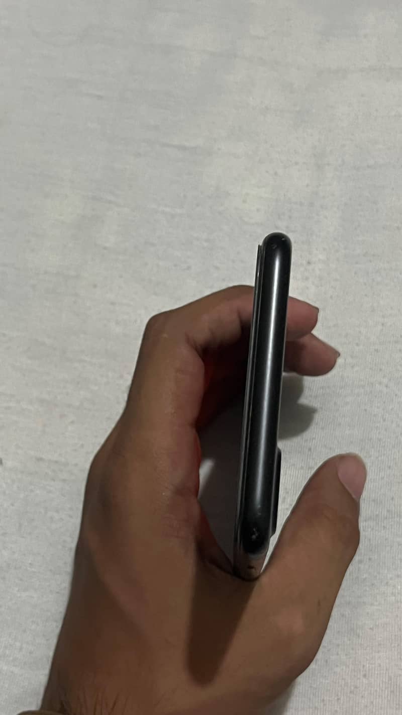 Apple iPhone 7 Plus 6