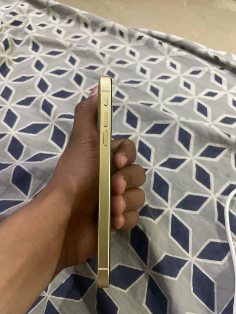 Apple iPhone 17 Pro Max 5