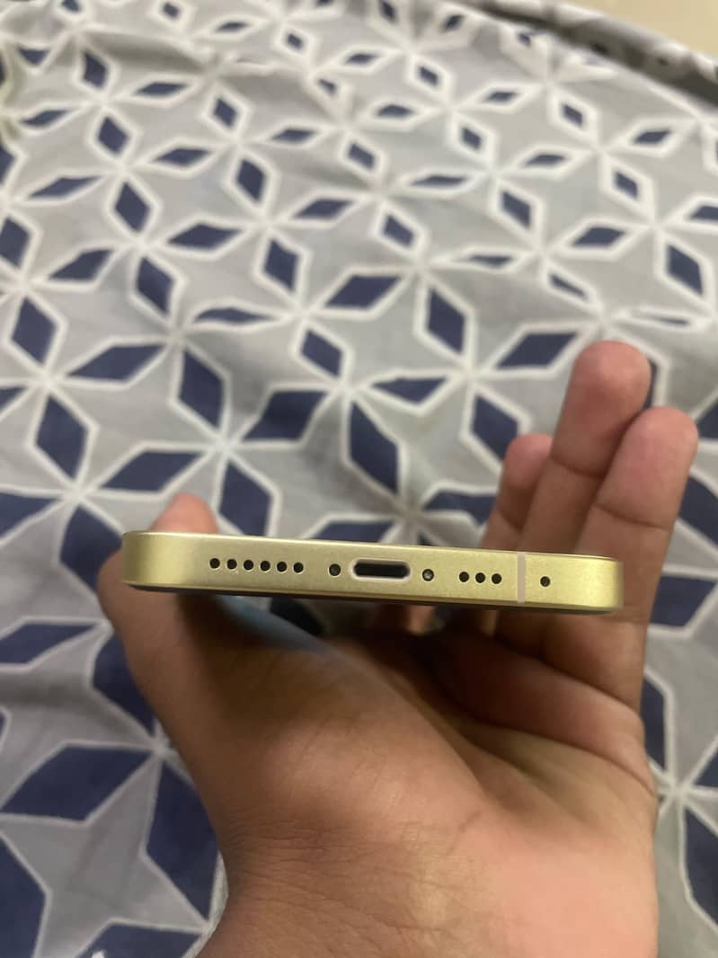Apple iPhone 17 Pro Max 6