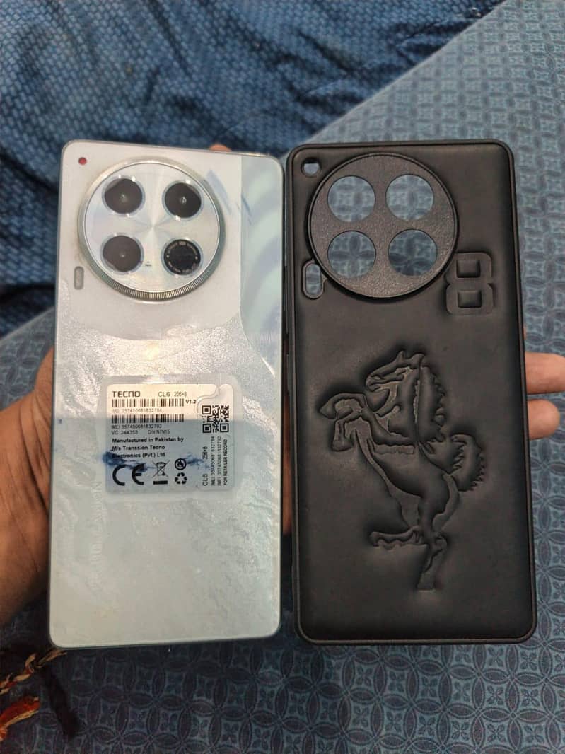 Tecno CAMON 30 1