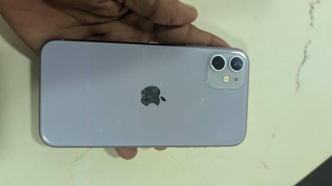 Apple iPhone 11 2