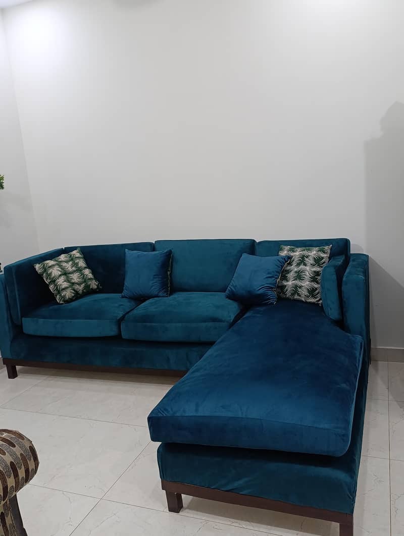 7 seater L shape sofa Double frame. 0