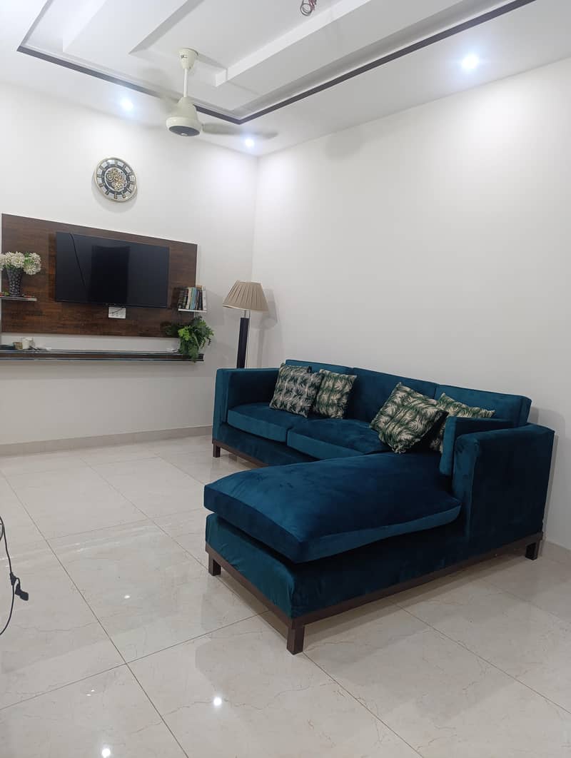 7 seater L shape sofa Double frame. 2