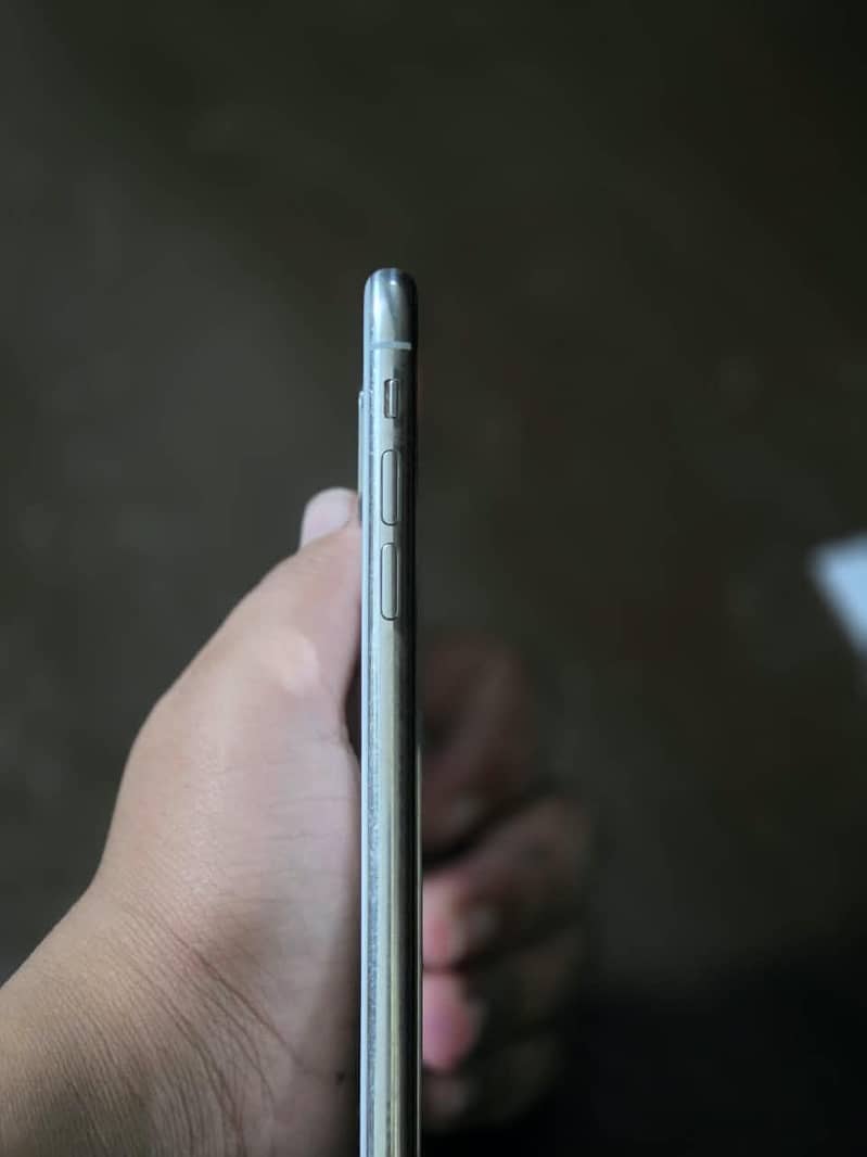 Apple iPhone X 1