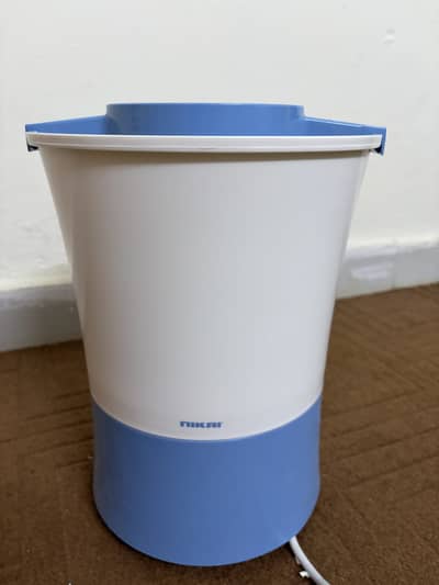 Nikai NIM-1301 2-Quart Ice Cream Maker