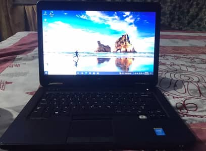 Core i5 4th gen | 8Gb Ram ddr3 | 128Ssd