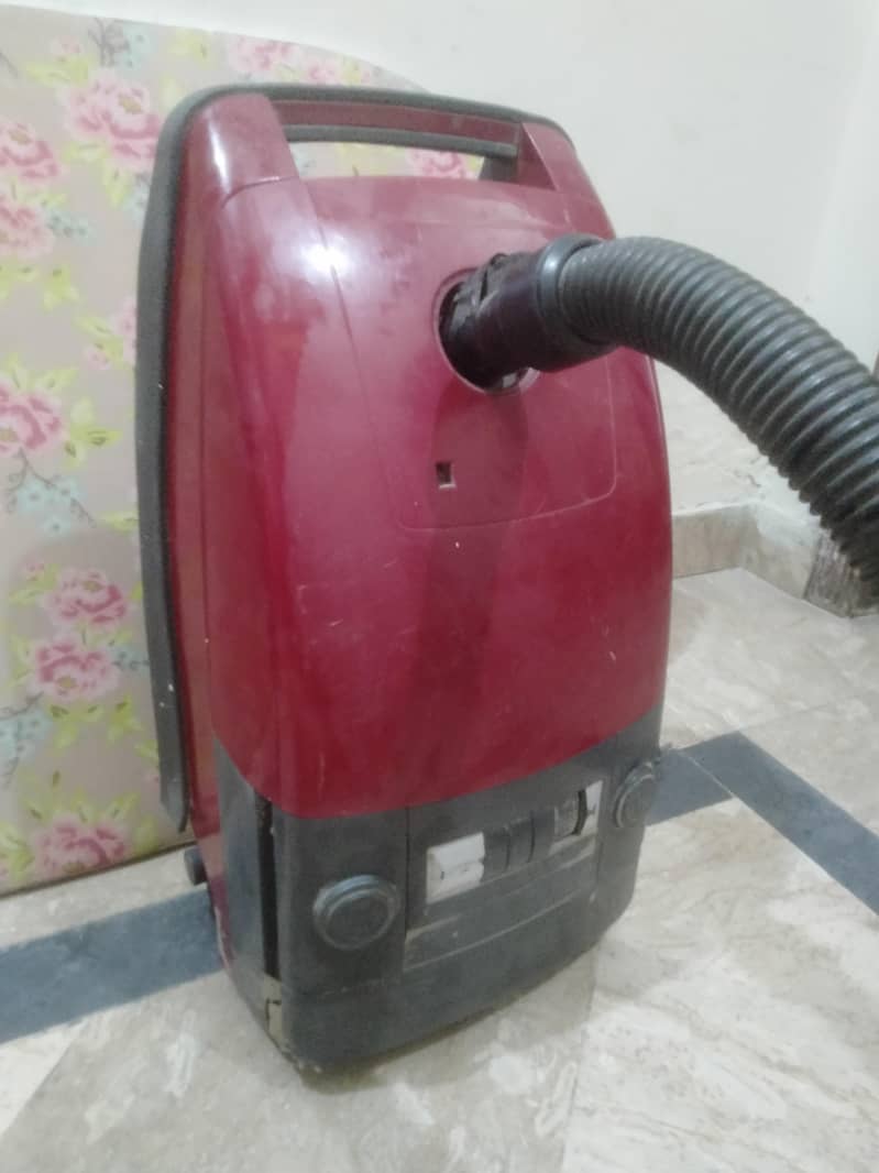 it's imported vacume 1