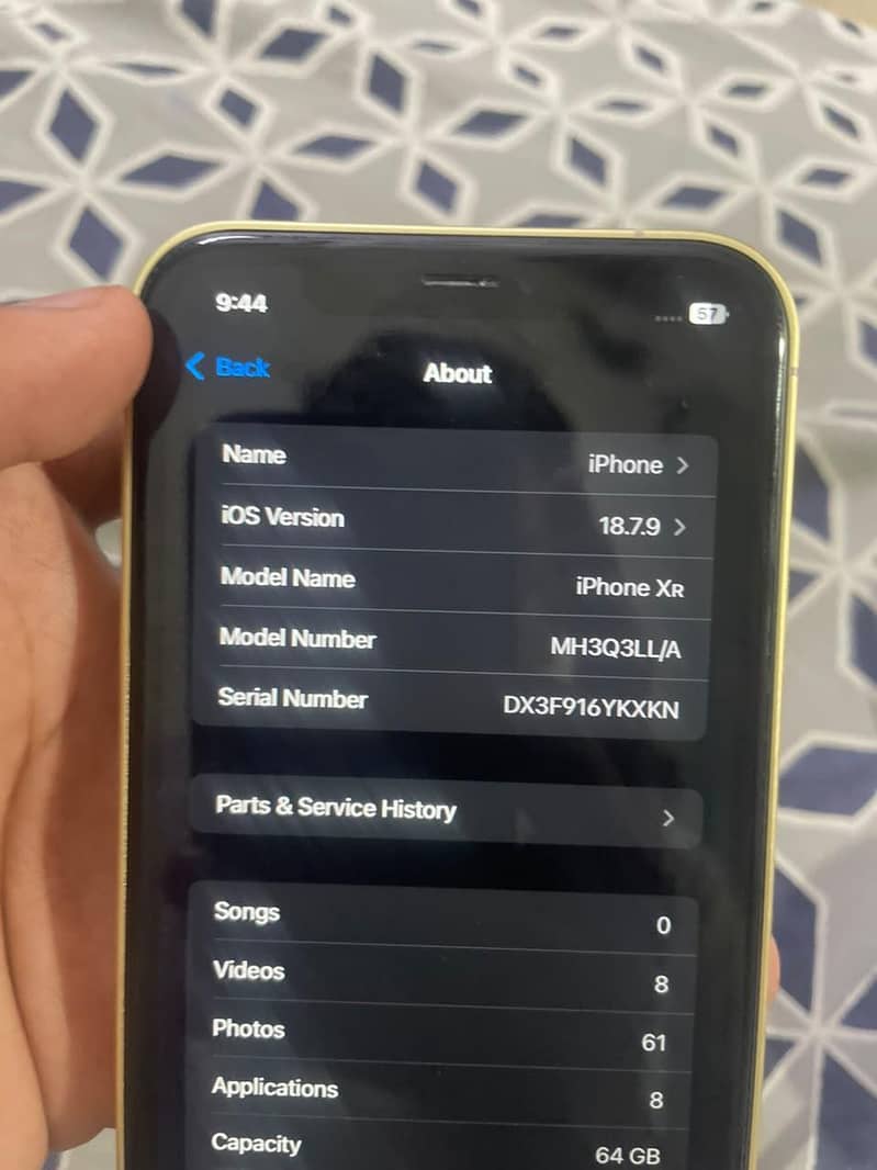 Apple iPhone XR 1