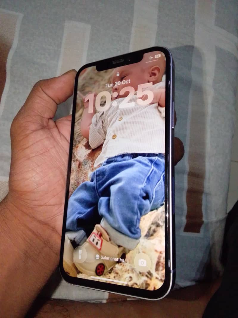 Apple iPhone 12 1
