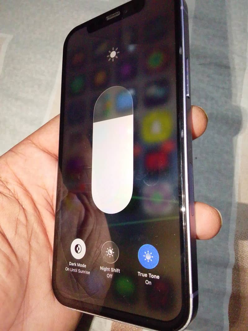 Apple iPhone 12 2