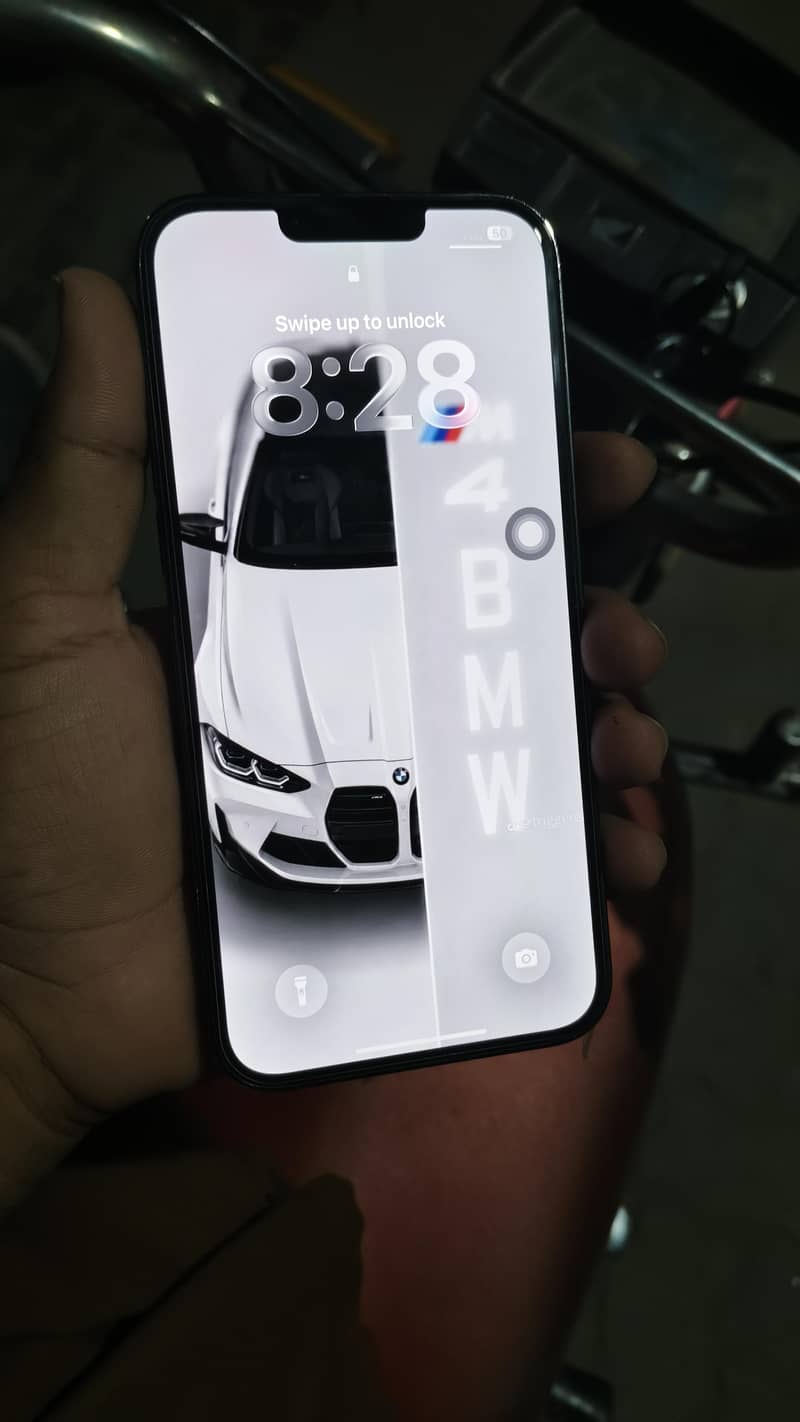 Apple iPhone 13 Pro Max 1