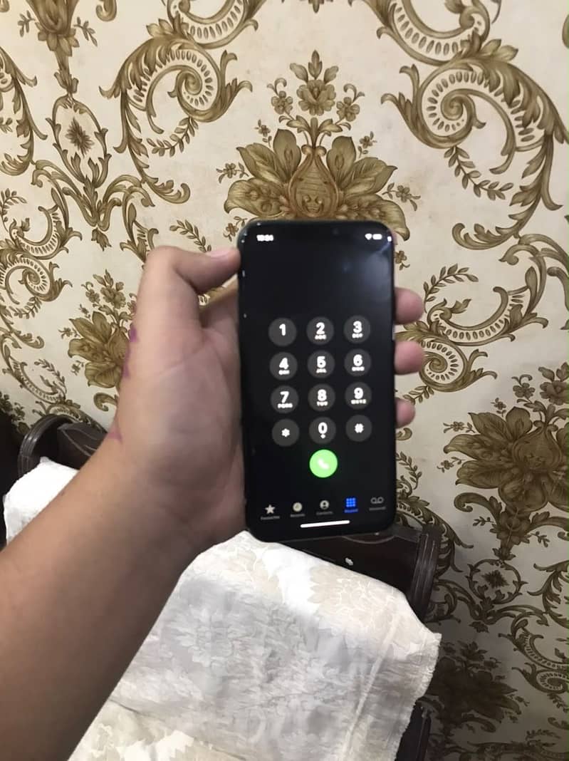 iphone xs 1