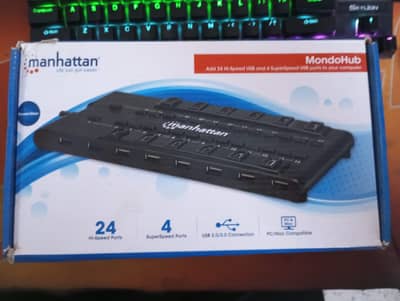 Manhattan MondoHub 28-Port USB Hub