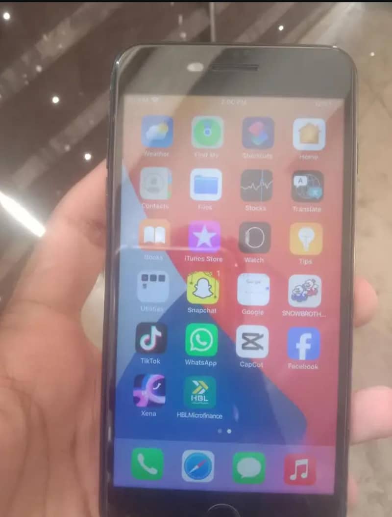 Apple iPhone 7 Plus 2