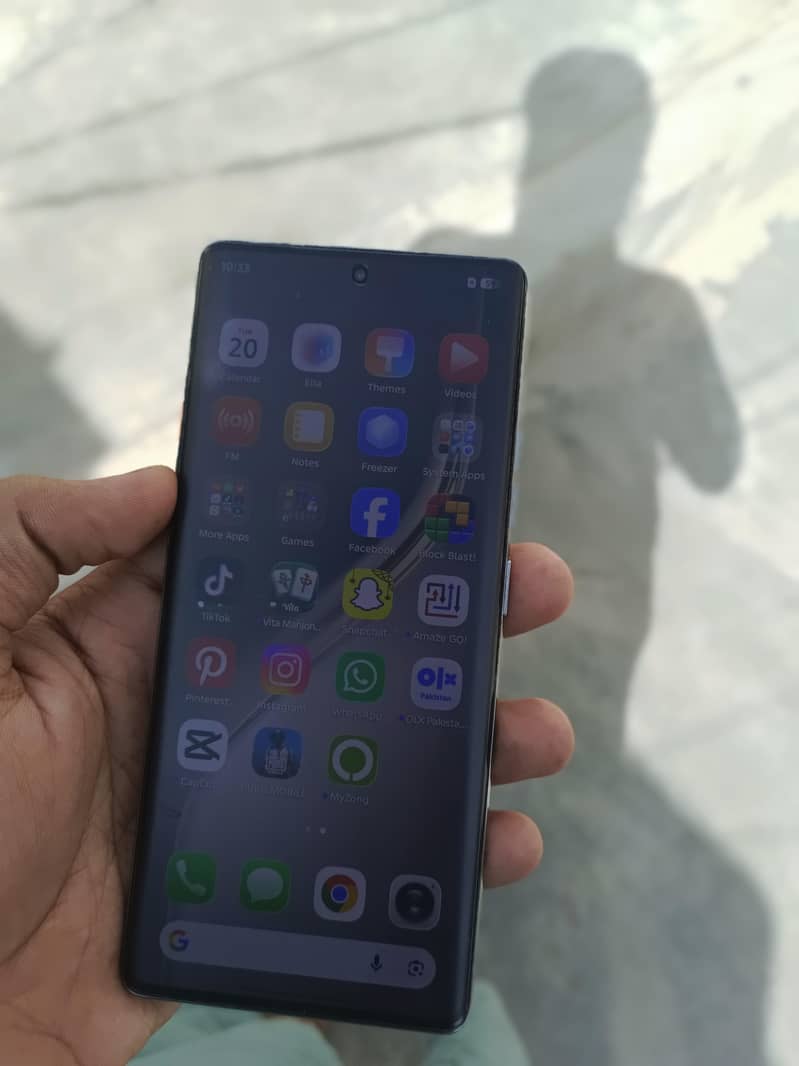 Tecno CAMON 40 Pro 2