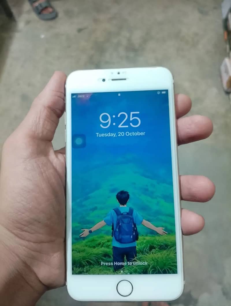 Apple iPhone 6S Plus 1