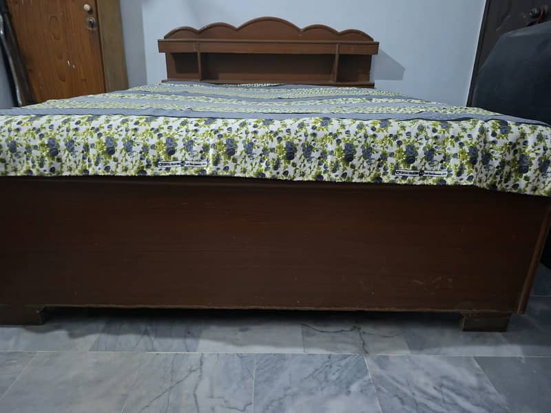 Bed with mattress 6