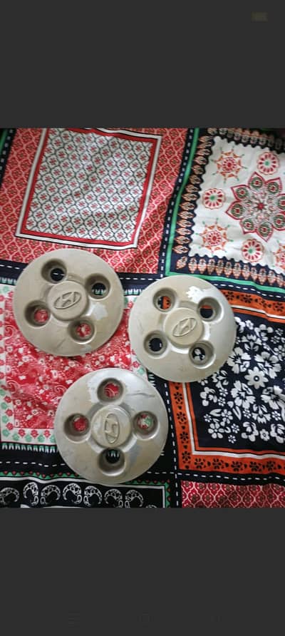 Hyundai santro wheel cup 3 piece available