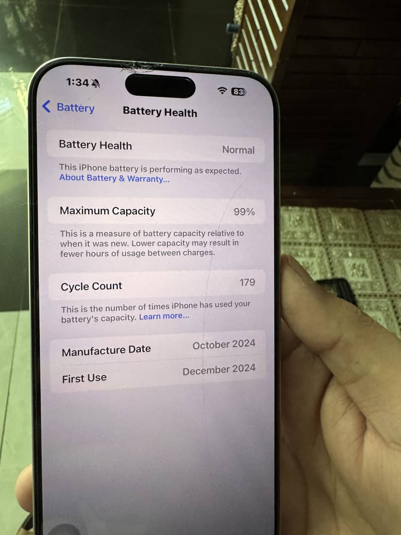 Apple iPhone 16 Pro Max JV 1