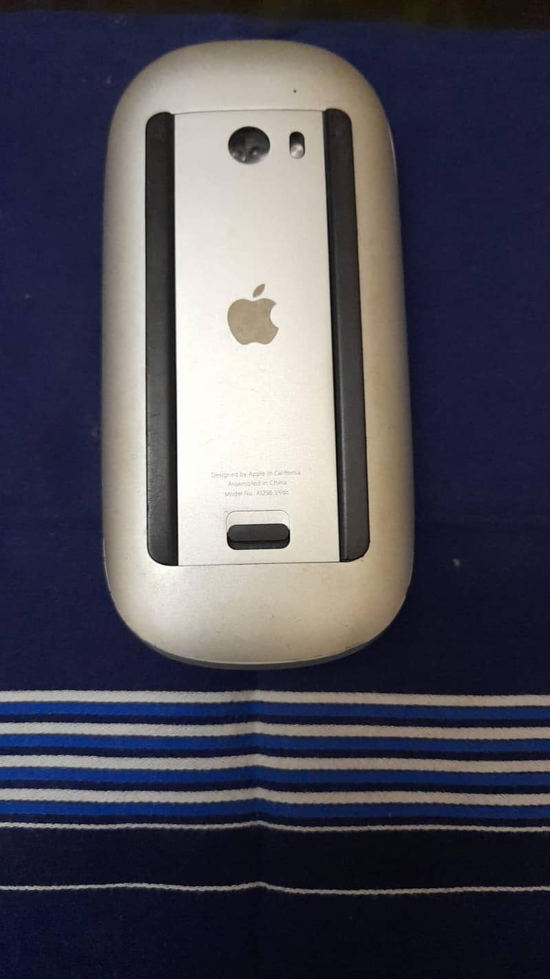 Apple Magic Mouse 1