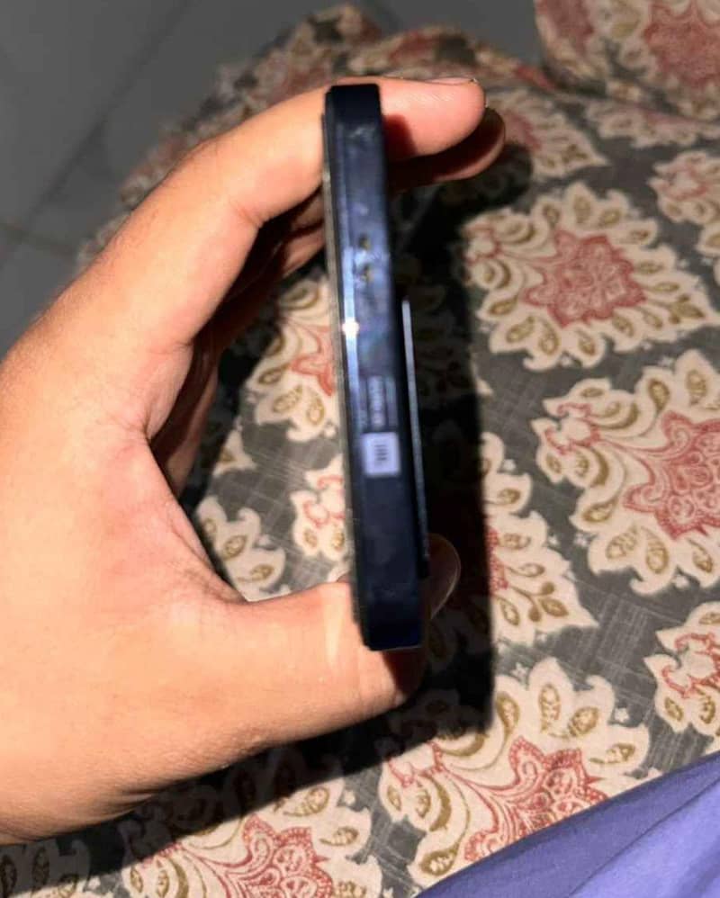 Infinix Note 30 Pro 3