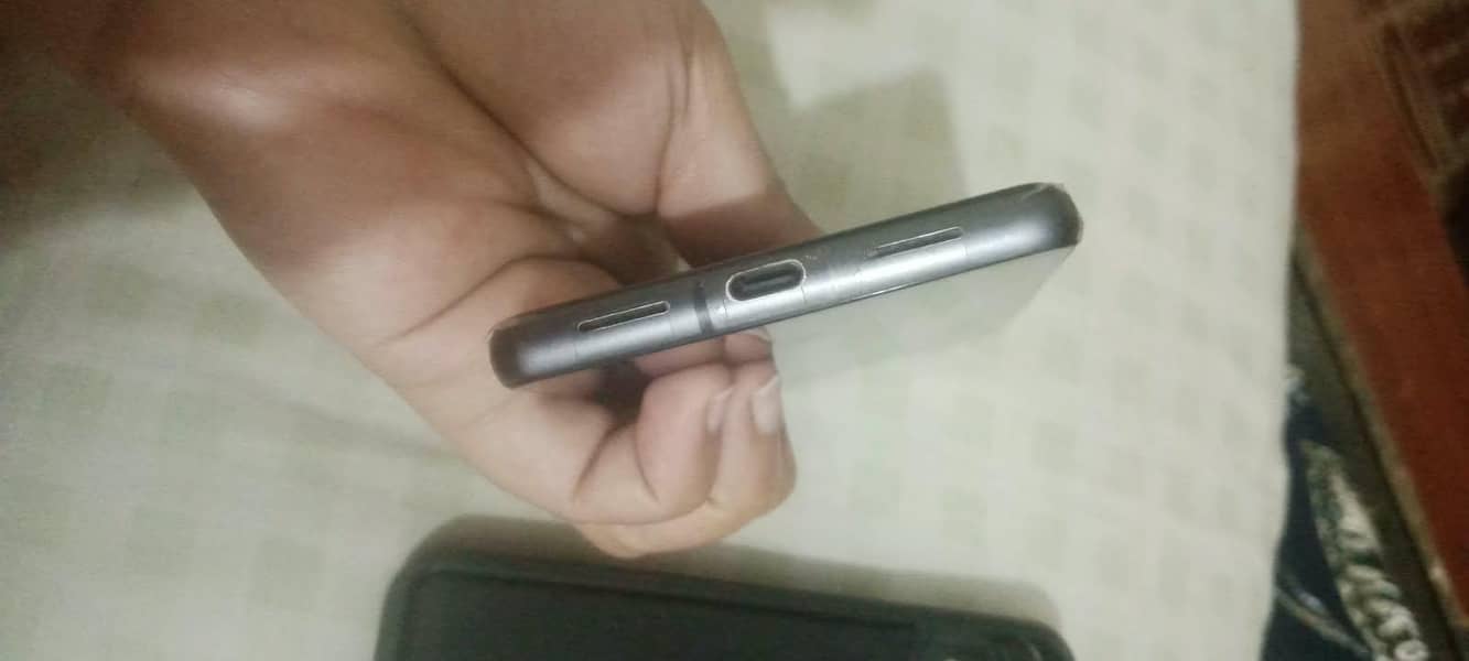 Google Pixel 7 3