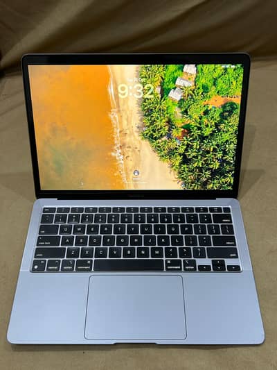 MacBook M1 Air | 8GB RAM | 256GB Storage