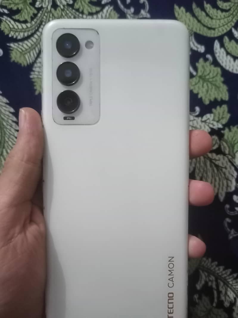 Tecno CAMON 18T 1