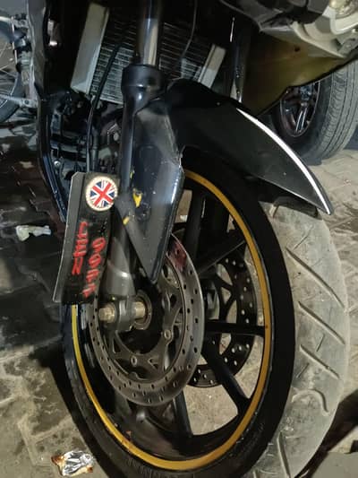 bohat achi bike hai condition bi Achi