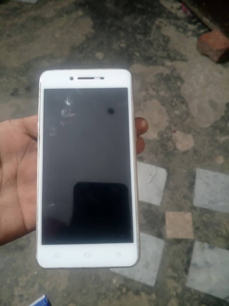 OPPO A37 0