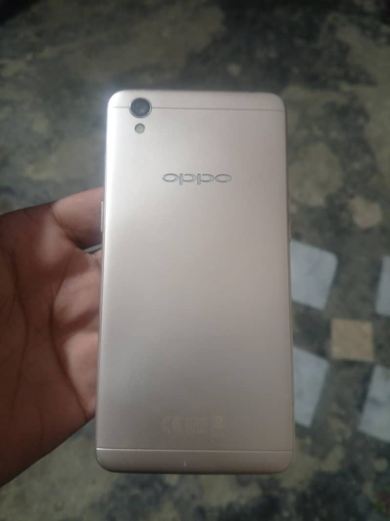 OPPO A37 1