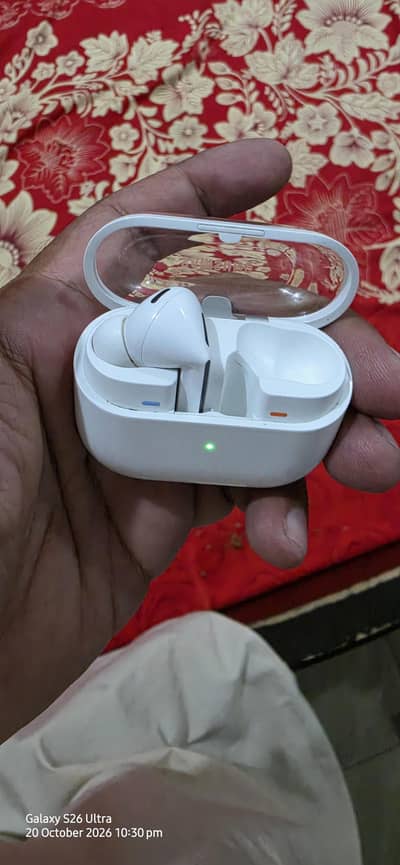 Samsung buds 3 pro only left bud with case
