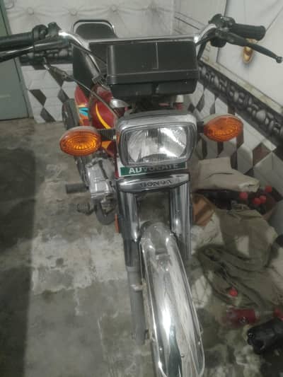 Honda 125 2026 model 5000 km driven like new