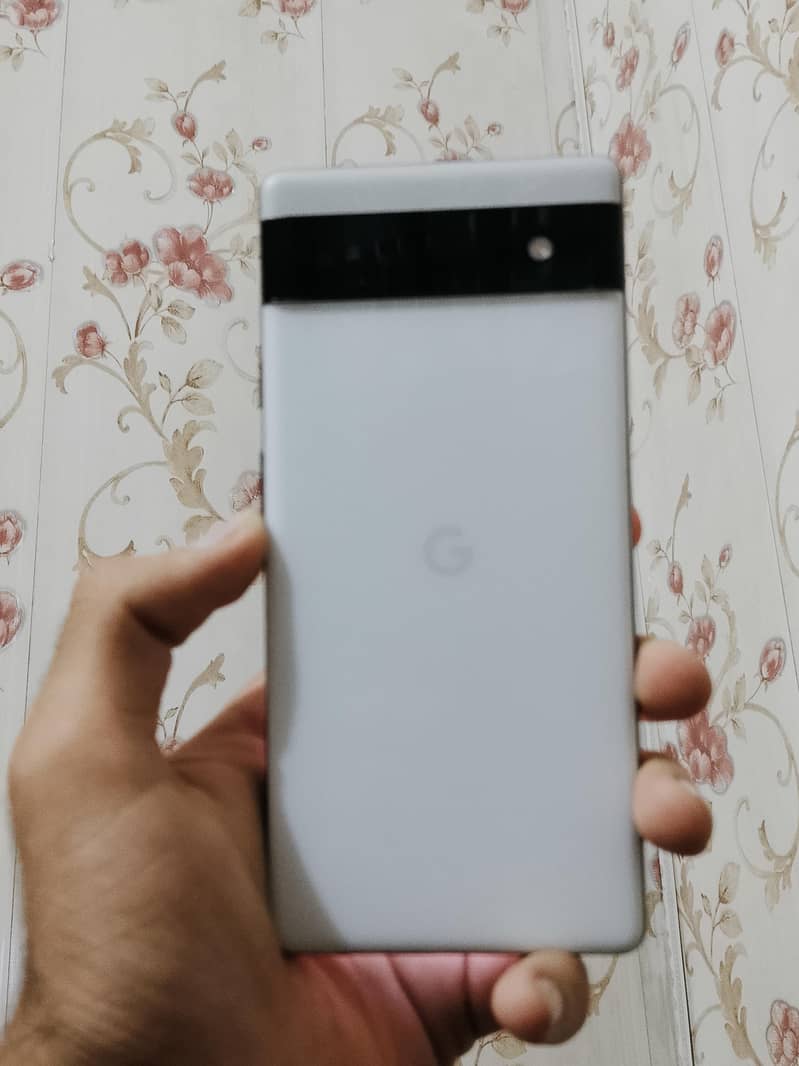 Google Pixel 6a 8