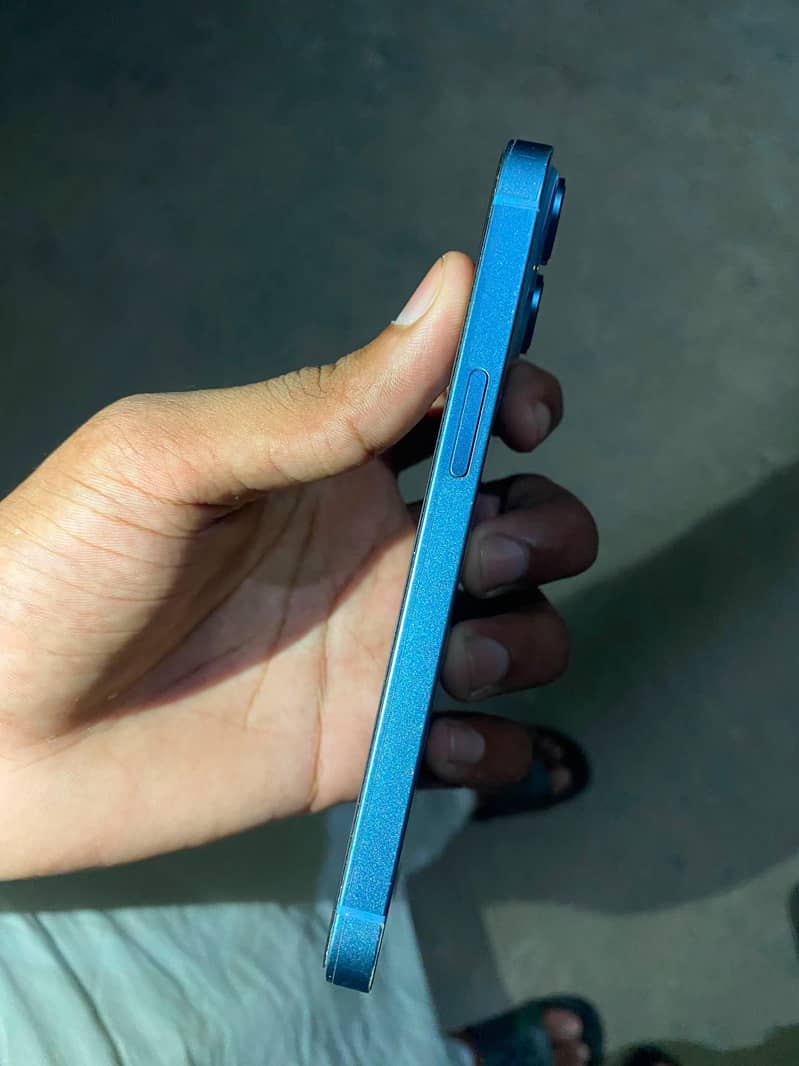 Apple iPhone 14 1